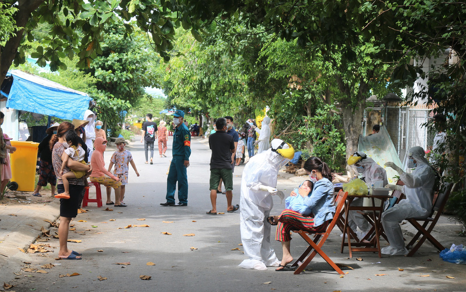 69 trường hợp F1, F2 liên quan ca dương tính Covid-19 tại Bệnh viện Hoàn Mỹ, Quảng Nam lên phương án phòng chống dịch bệnh - Ảnh 4.