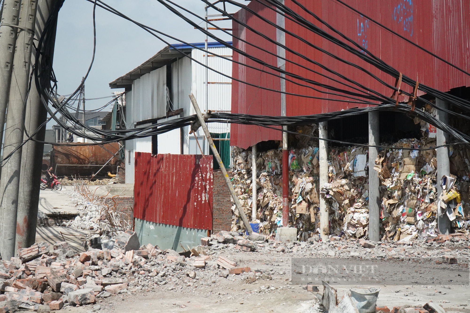 Bắc Ninh: Chây ì không tháo dỡ công trình vi phạm, doanh nghiệp giấy Phú Lâm có bị “đóng cửa”? - Ảnh 2.