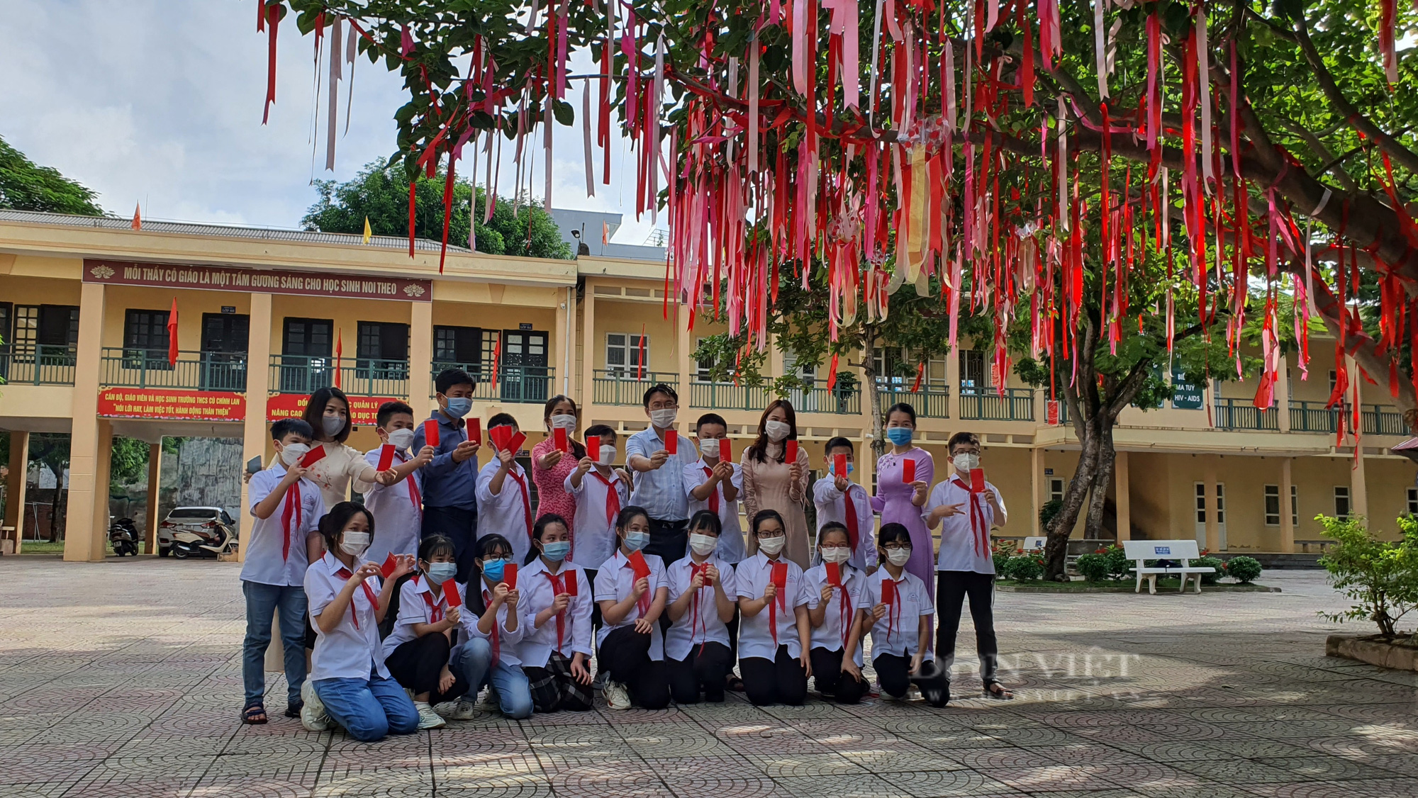 Độc đáo "cây điều ước" mang những thông điệp ý nghĩa của học viên một trường trung học cơ sở ở Thanh Hóa - Ảnh 1.
