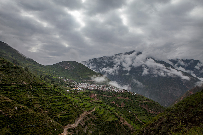 Peru: Hành trình leo núi Andes, trải nghiệm phong tục tâm linh “Tablas de Sarhua” - Ảnh 5.