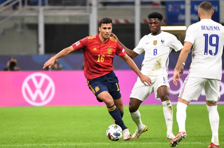 Ngược dòng hạ Tây Ban Nha, Pháp thành tân vương UEFA Nations League - Ảnh 1.