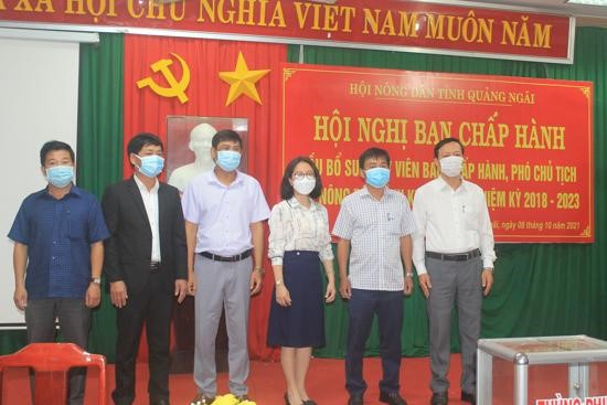 Quảng Ngãi: Bà Huỳnh Thị Thanh Nguyệt giữ chức Phó Chủ tịch Hội Nông dân tỉnh - Ảnh 3.