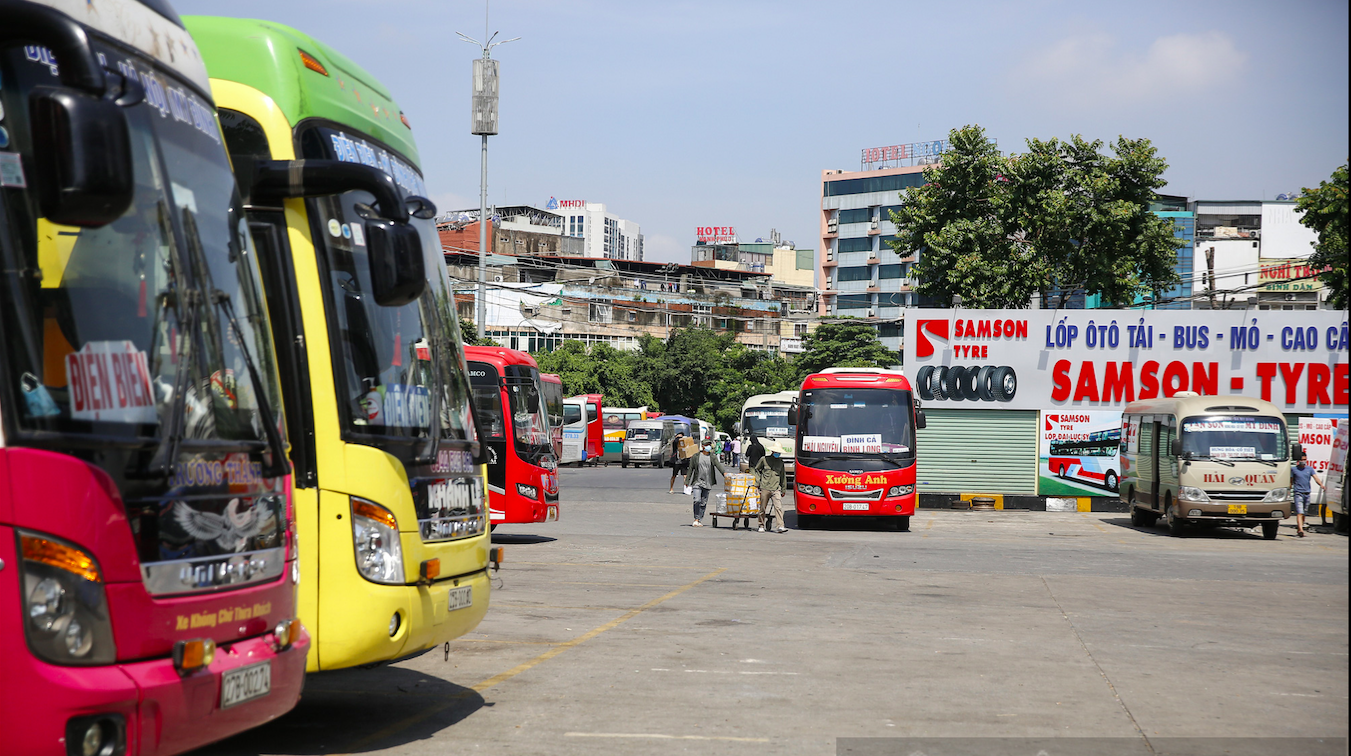 Hà Nội dự kiến mở lại 8 tuyến xe khách liên tỉnh - Ảnh 1.