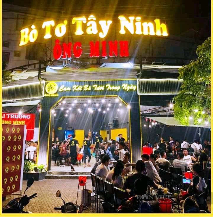Ngày mai, Bình Định cho mở lại massage, karaoke, nhà hàng - Ảnh 1.