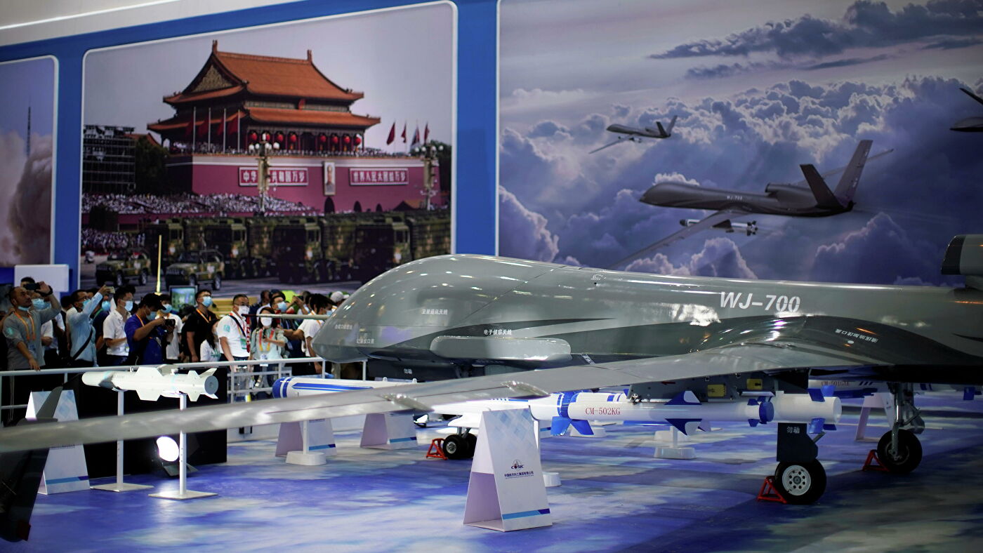 Trung Quốc chế tạo máy bay tên lửa mới có khả năng 'tàng hình' - Ảnh 1.