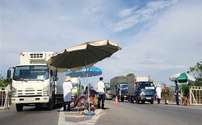 Phòng dịch ở cấp độ 2, hoạt động vận tải liên tỉnh ở Vĩnh Phúc như thế nào? - Ảnh 1.