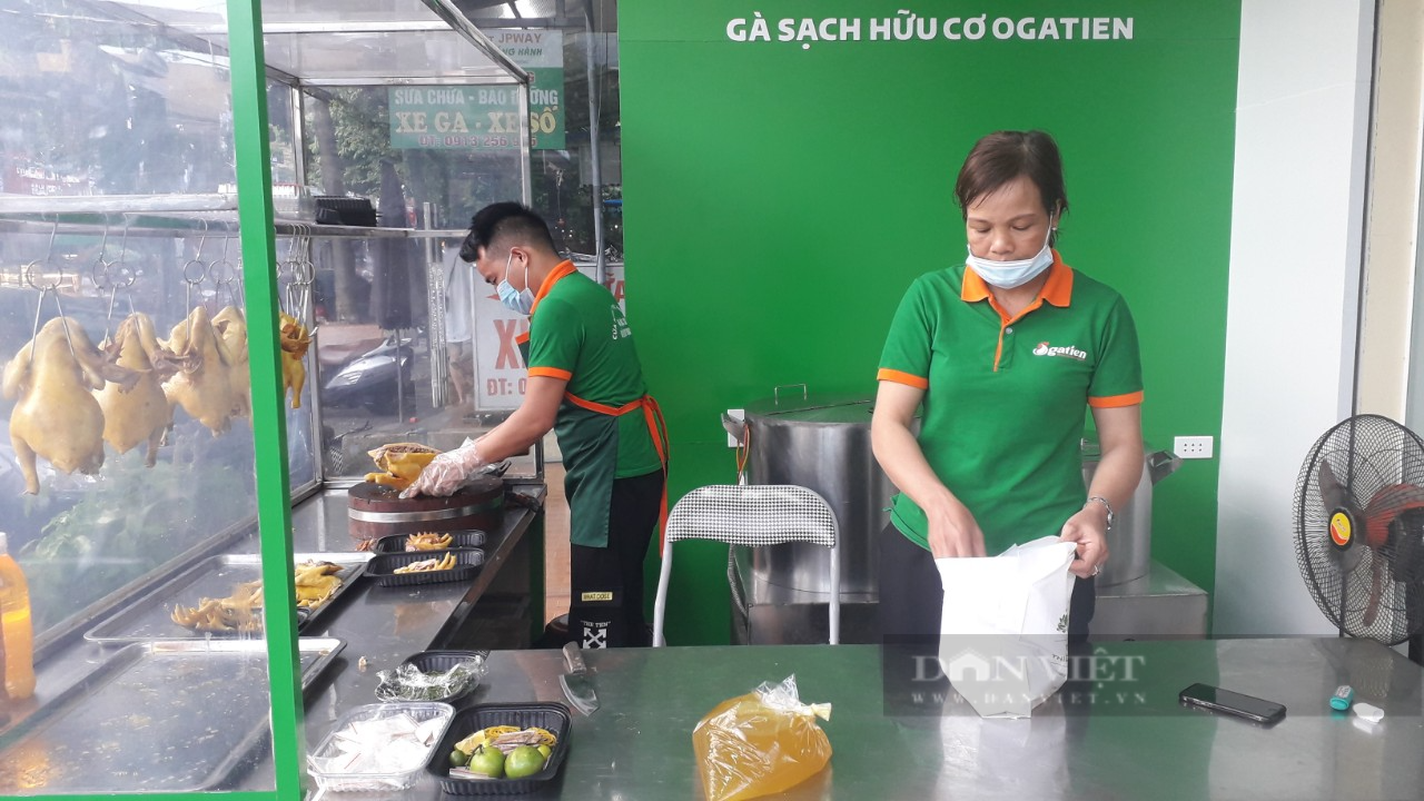 Thái Nguyên: Nuôi gà ri hoa mơ hữu cơ rồi chế biến thành phẩm khép kín, thanh niên trẻ thành công bất ngờ - Ảnh 5.