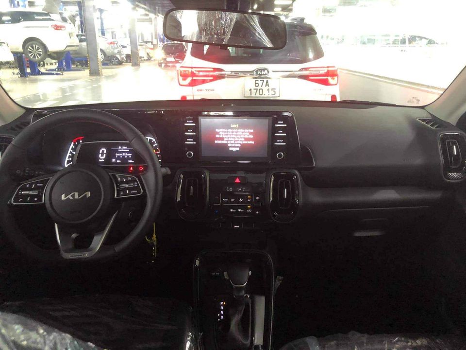Kia Sonet về đại lý, Toyota Raize liên tục lộ ảnh, phân khúc SUV cỡ nhỏ sôi sục - Ảnh 3.