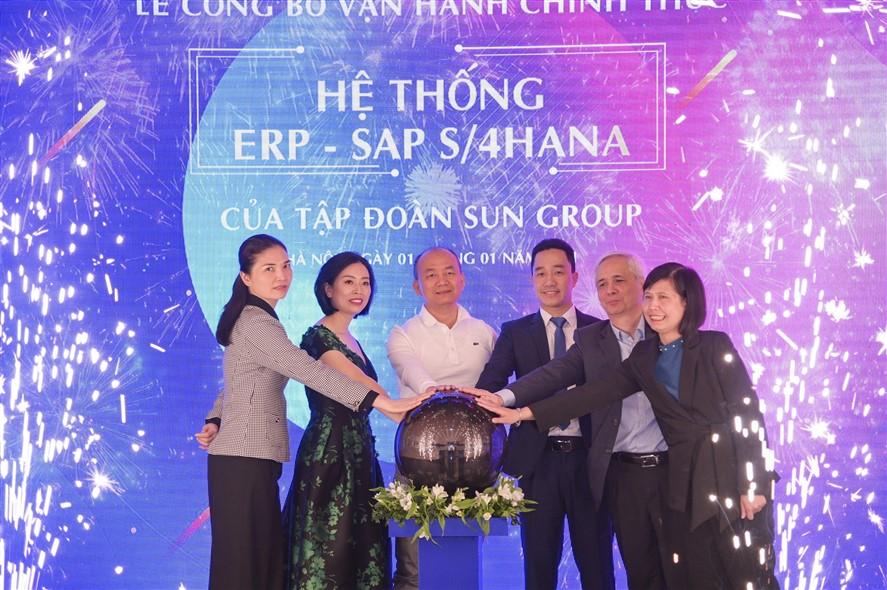 Top 10 thương hiệu xuất sắc Việt Nam vinh danh Sun Group - Ảnh 2.