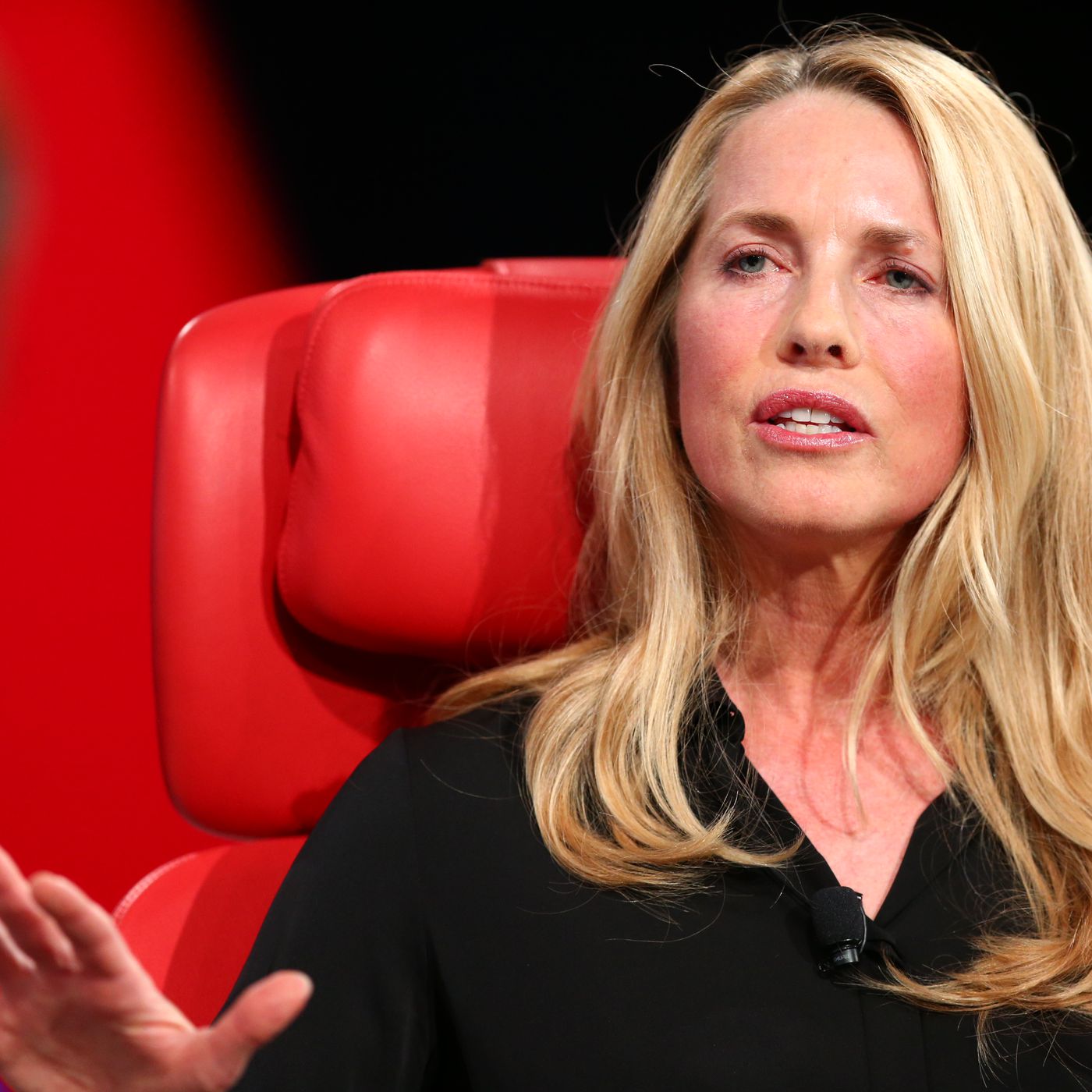 Laurene Powell Jobs là một nữ doanh nhân người Mỹ thành đạt và cũng rất hào phóng với các hoạt động thiện nguyện xã hội, tuy nhiên bà khá kín tiếng về cuộc sống đời tư. Ảnh: @AFP.