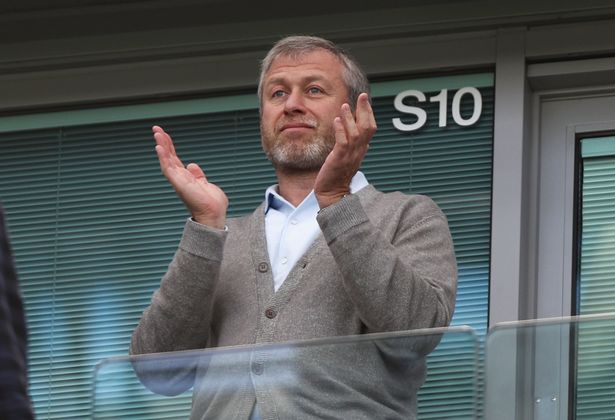 Một trong những người đàn ông giàu nhất nước Anh từng muốn mua đứt Chelsea của Roman Abramovich - Ảnh 1.