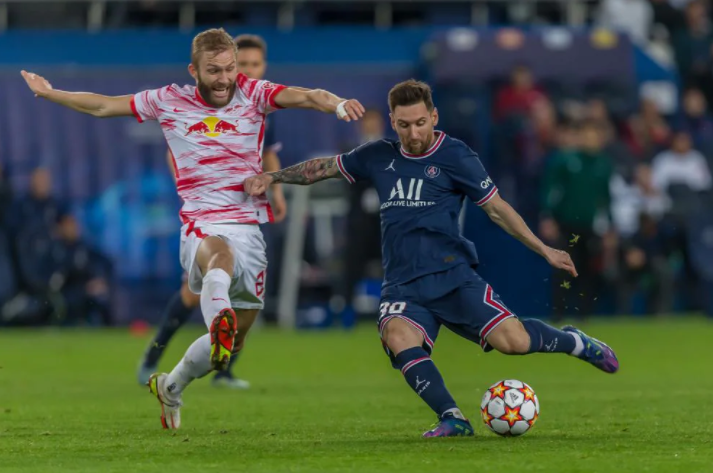 PSG ngược dòng thắng Leipzig, HLV Pochettino hết lời khen Messi - Ảnh 1.