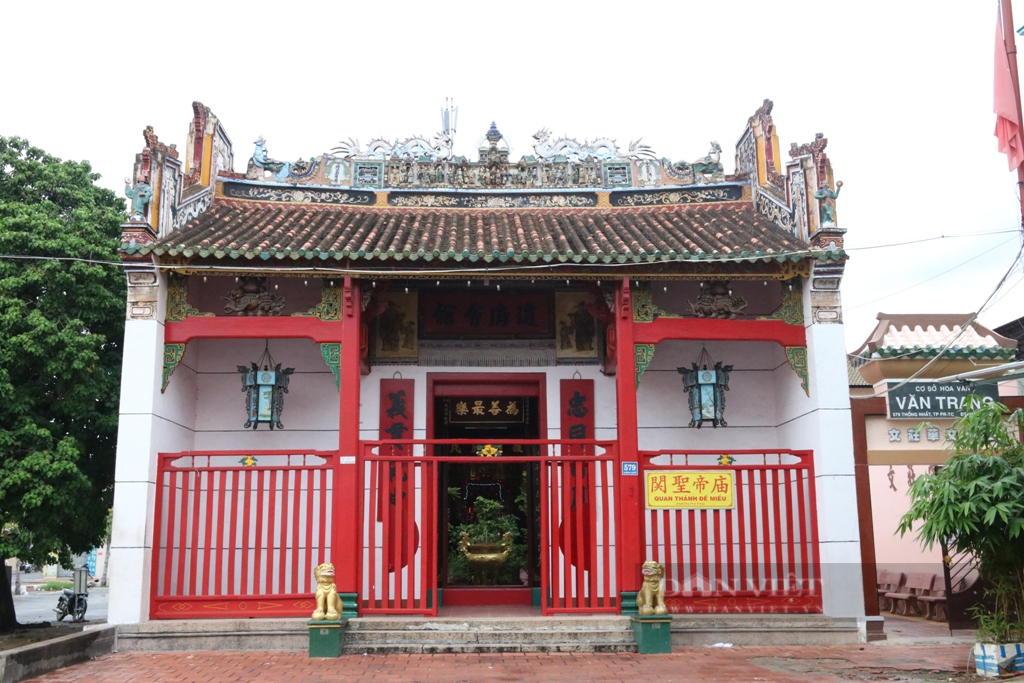 Ngôi Chùa Ông gần 200 tuổi của người Hoa ở Ninh Thuận còn nguyên nét đẹp với thời gian - Ảnh 1.