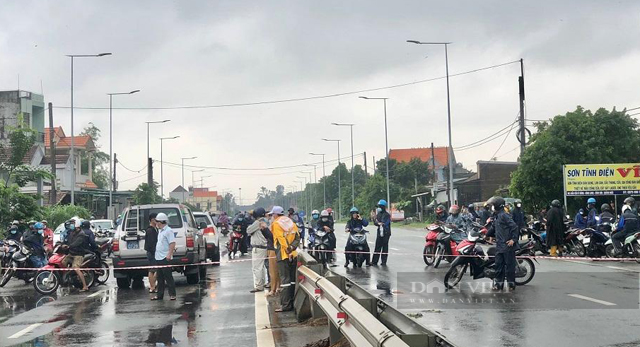 Quảng Ngãi: Kinh hoàng mưa ngập, 3 người dân đã bị nước cuốn mất tích  - Ảnh 10.