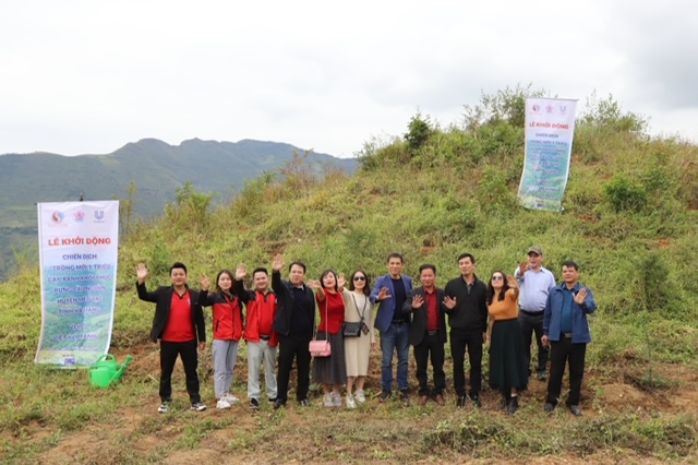 Trồng mới 1 triệu cây xanh khôi phục rừng đầu nguồn Mèo Vạc, Hà Giang - Ảnh 3.