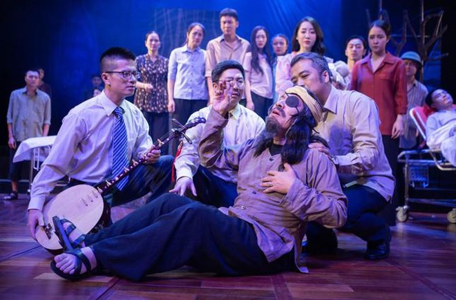 100 năm sân khấu kịch nói Việt Nam (kỳ 5): Các nhà hát đã tự cứu mình như thế nào? - Ảnh 4.