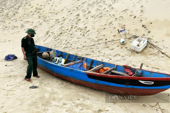 Bình Định: Ngư dân bất ngờ gặp nạn, tìm thấy 1 thi thể, 1 nạn nhân đang mất tích  - Ảnh 1.