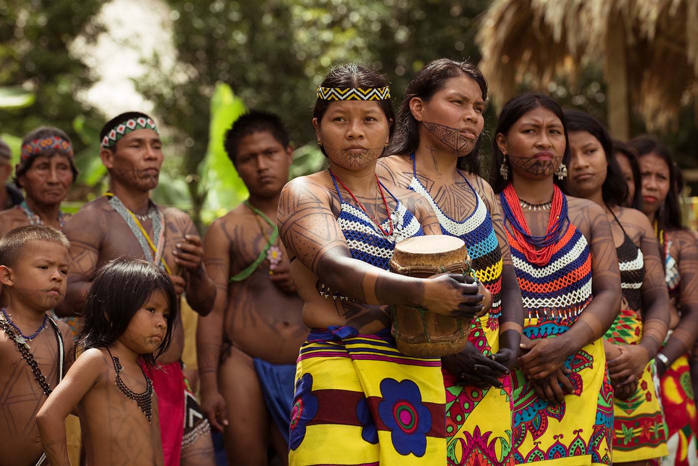 Độc đáo với cách chống nắng và ngụy trang của Bộ lạc Embera  - Ảnh 7.