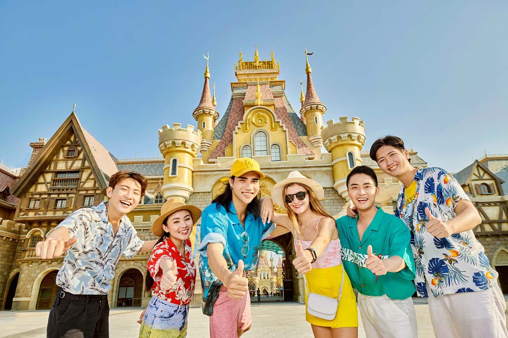Thí điểm đón khách quốc tế tại Phú Quốc: Liệu ngày đầu mở cửa có vắng khách như đảo Bali, Indonesia? - Ảnh 2.