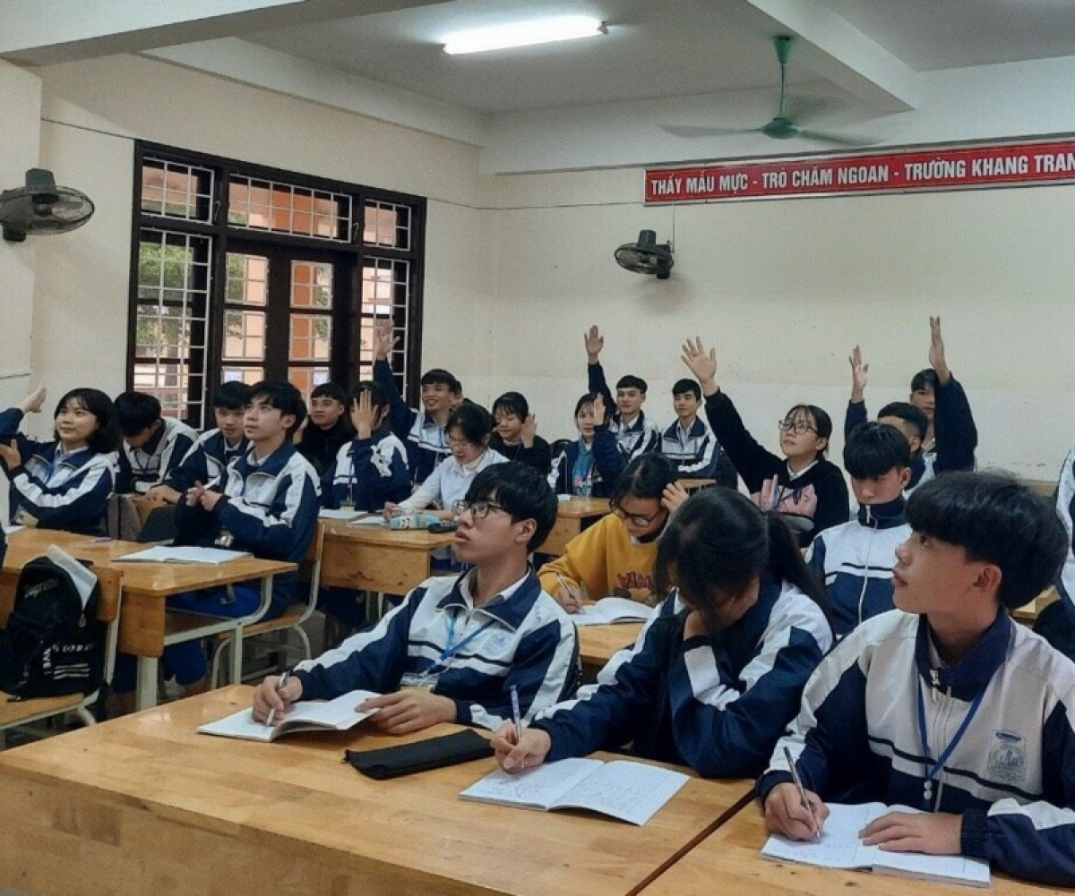 TP.Đông Hà (Quảng Trị) tạm dừng cho học sinh đến trường từ 1/11 - Ảnh 1.