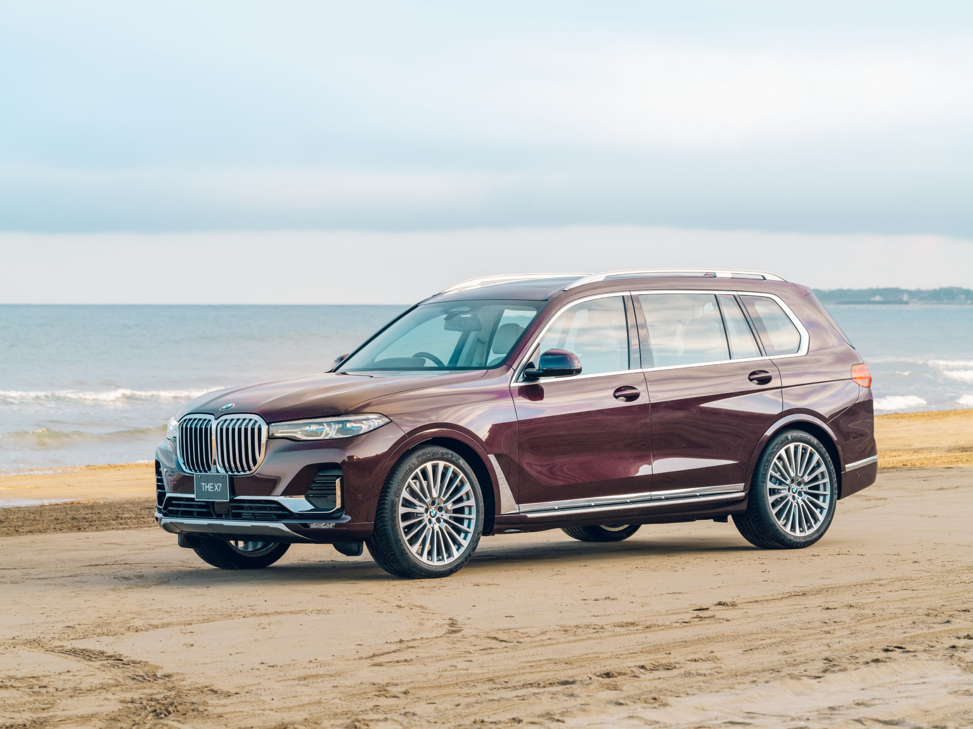 BMW X7 Nishijin Edition - số lượng giới hạn chỉ 3 chiếc, giá 3,5 tỷ đồng - Ảnh 2.