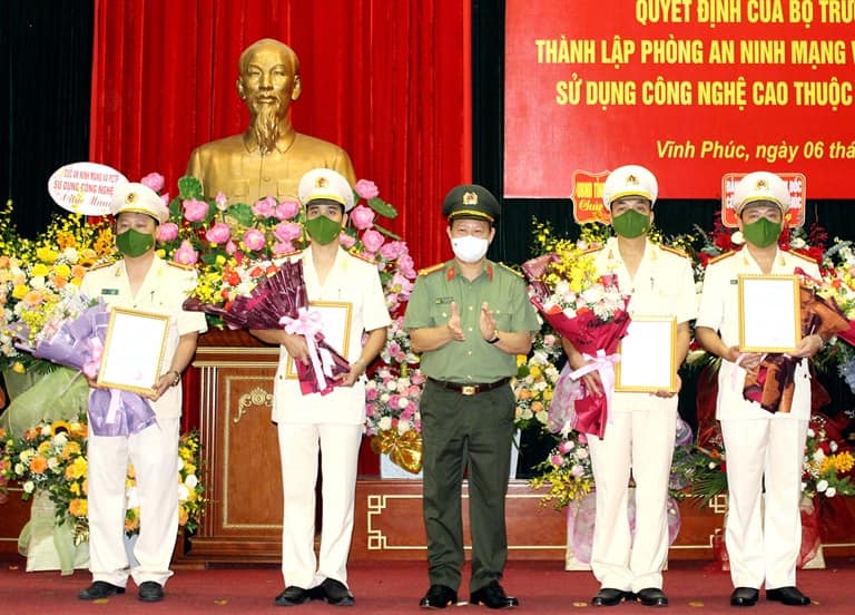 Thành lập Phòng an ninh mạng và PCTP sử dụng công nghệ cao thuộc Công an Vĩnh Phúc - Ảnh 1.