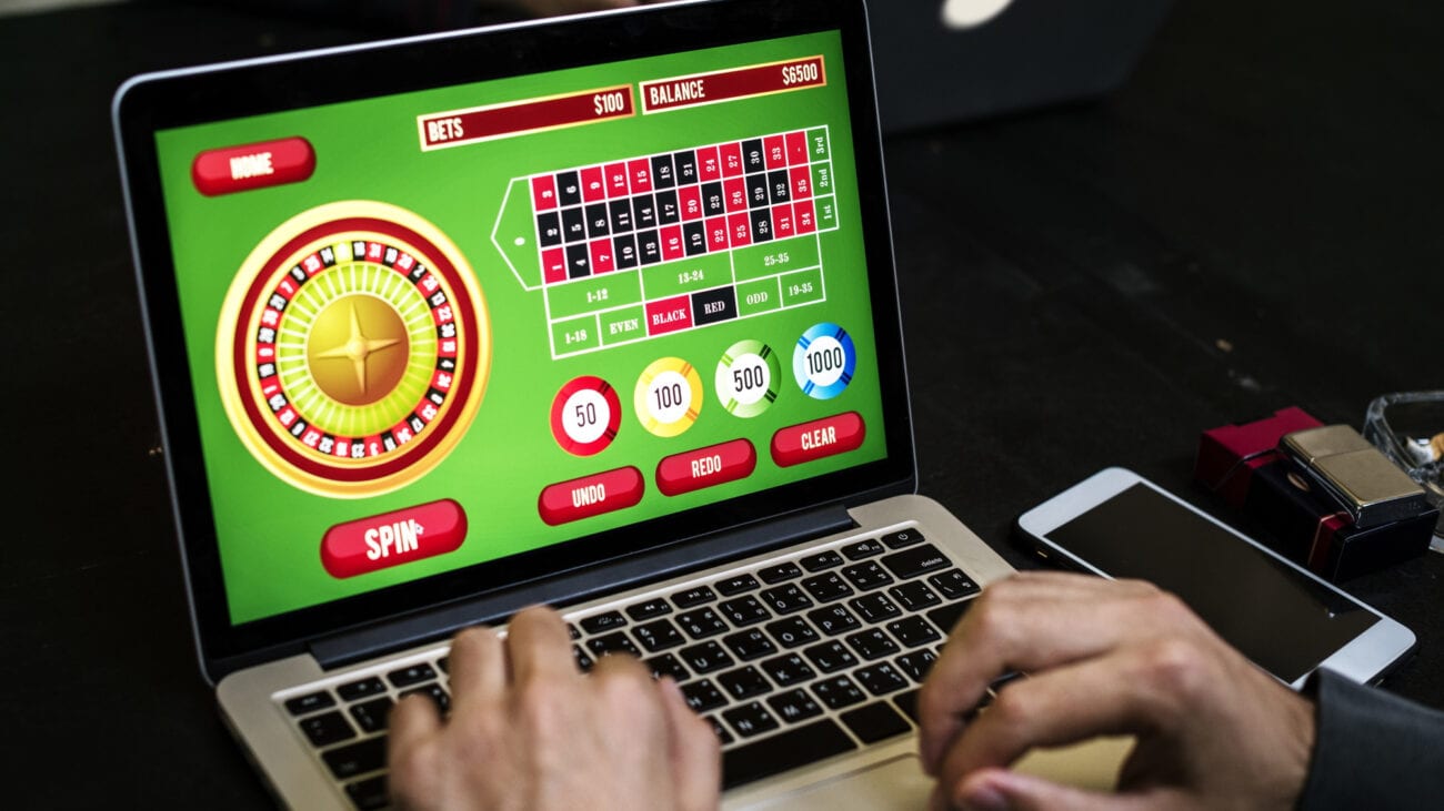 Cờ bạc trực tuyến đang dần trở thành thị trường sôi động tại Việt Nam. Với sự phát triển của công nghệ, các nhà cái cờ bạc trực tuyến đều đang cung cấp những trò chơi vô cùng hấp dẫn và phổ biến. Hãy tham gia ngay để trải nghiệm cảm giác hồi hộp khi đặt cược.