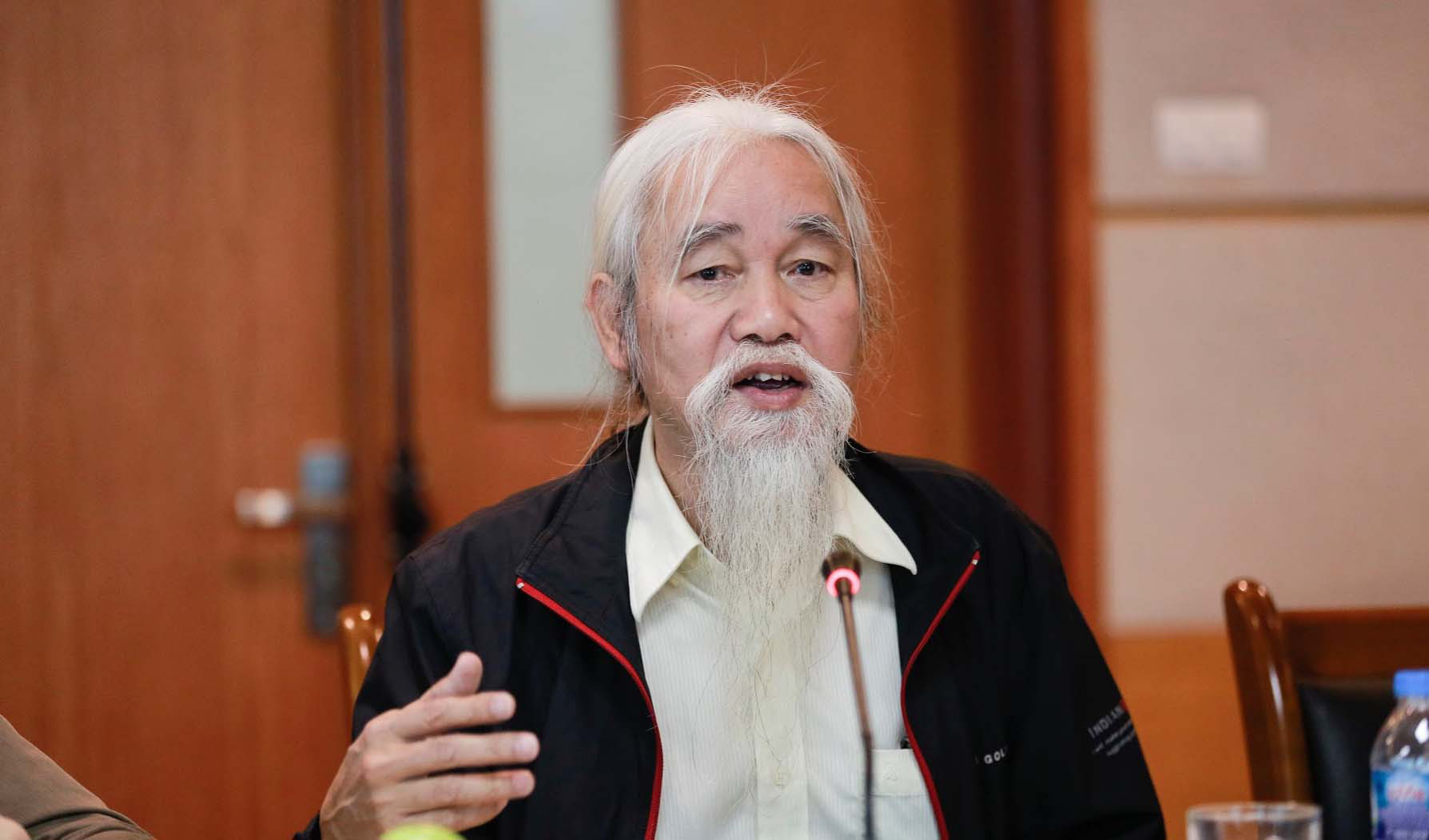 Nhà văn Abdulrazak Gurnah đạt giải Nobel rút ra điều gì cho văn chương Việt Nam? - Ảnh 2.