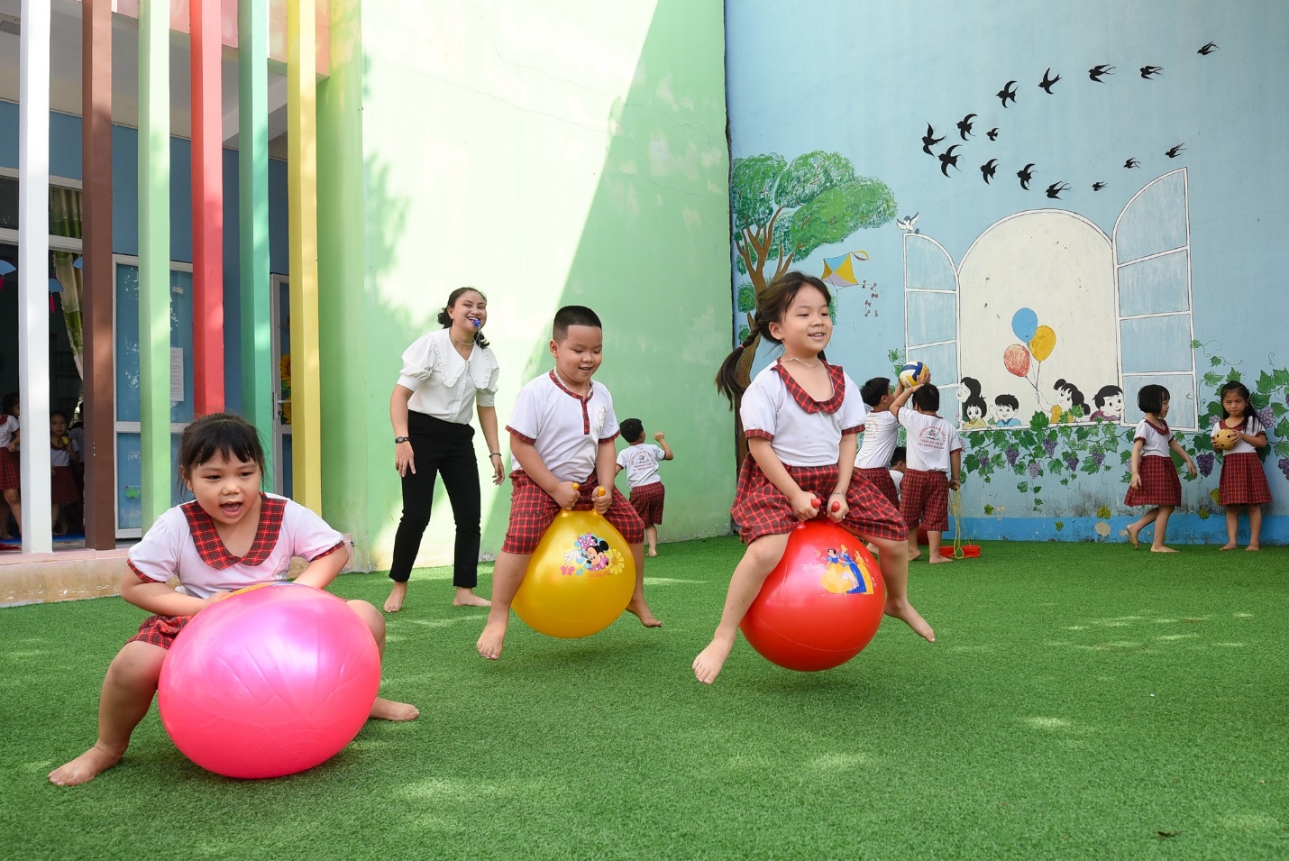 Tập đoàn TH đồng hành với Chính phủ chăm lo sức khỏe học đường cho trẻ em Việt Nam - Ảnh 3.