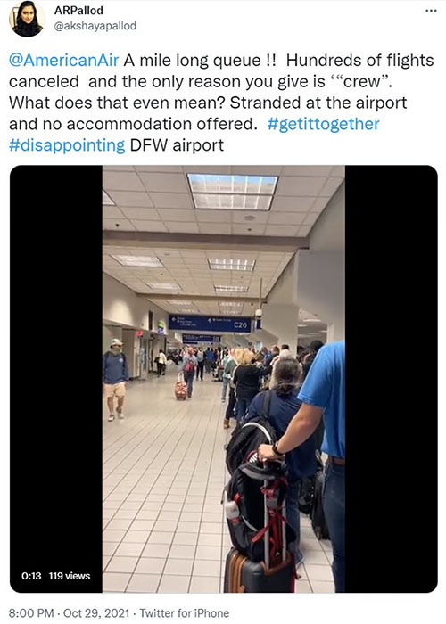 Mỹ: Nhiều hành khách bị mắc kẹt tại sân bay dịp Halloween do hàng nghìn chuyến bay bị hủy/hoãn - Ảnh 4.
