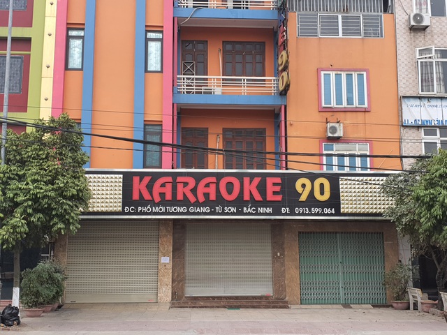 Bắc Ninh: Từ 12/11, tạm dừng kinh doanh karaoke, quán bar, người dân không được ra đường từ 22 giờ đến 4 giờ sáng - Ảnh 2.