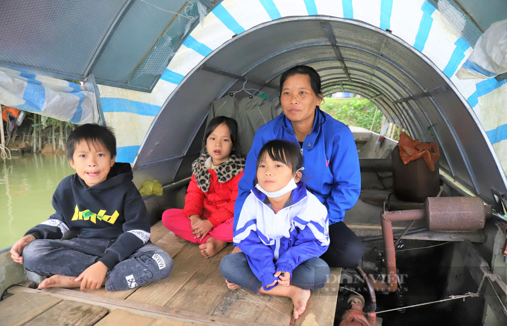 Hà Tĩnh: Lênh đênh kiếp vạn chài Tiền Phong và ước mơ có “mảnh đất cắm dùi” - Ảnh 2.