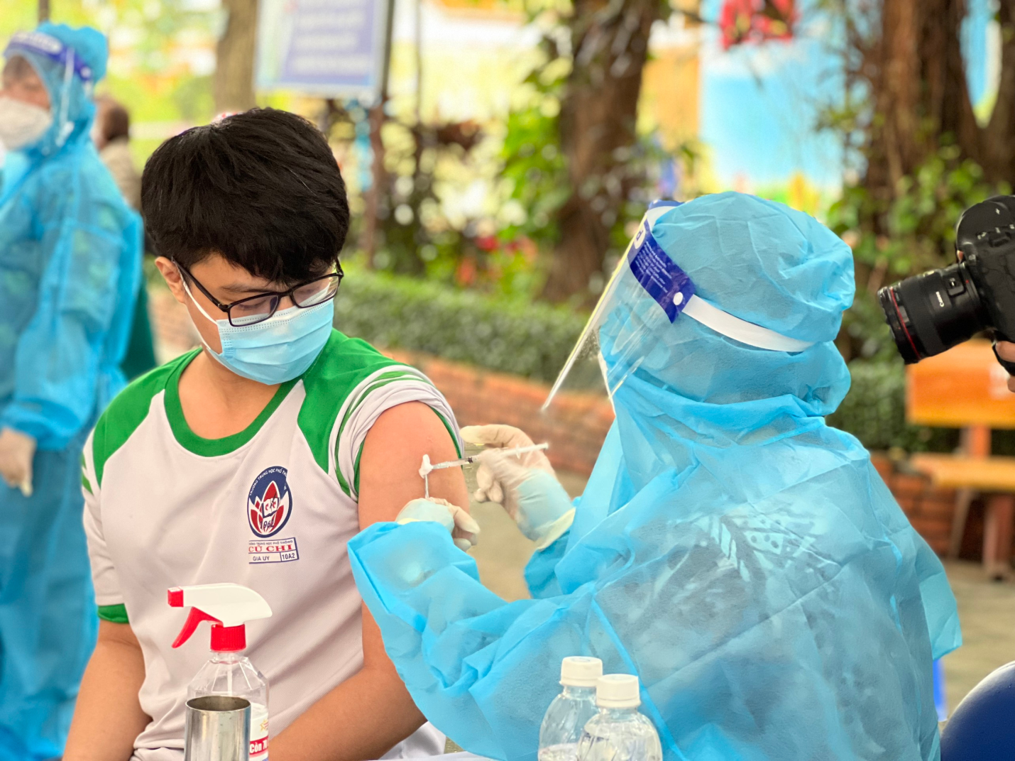 Việt Nam cán mốc tiêm 100 triệu liều vaccine Covid-19 - Ảnh 3.