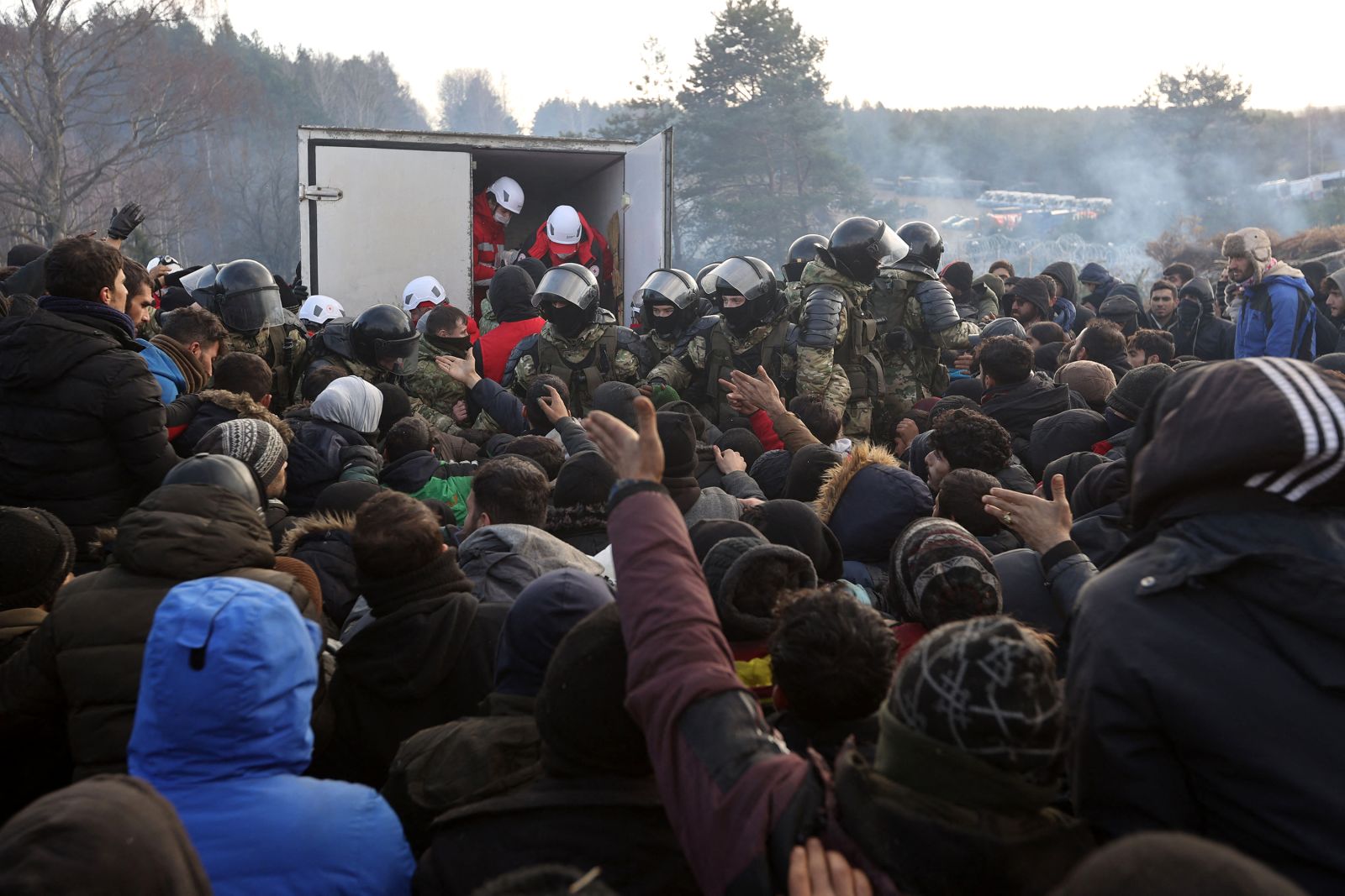 Ảnh: Toàn cảnh cuộc khủng hoảng biên giới Ba Lan - Belarus - Ảnh 5.