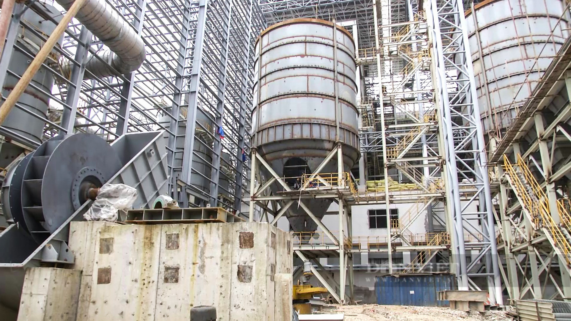Cận cảnh nhà máy điện rác Sóc Sơn 7.000 tỷ đồng đang chậm tiến độ - Ảnh 10.