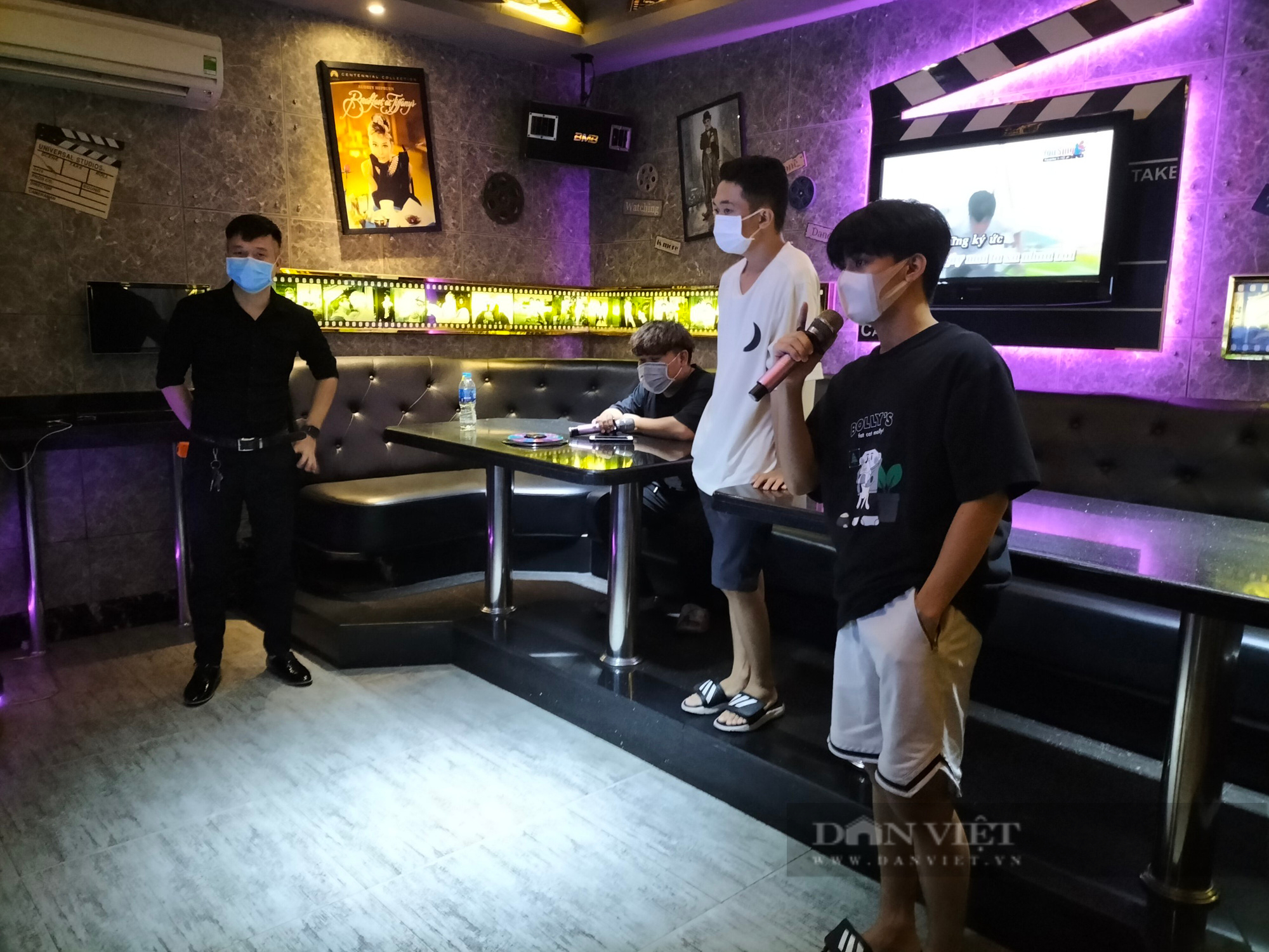 TPHCM tạm ngừng hoạt động karaoke vũ trường massage spa bar  Đài phát  thanh và truyền hình Nghệ An