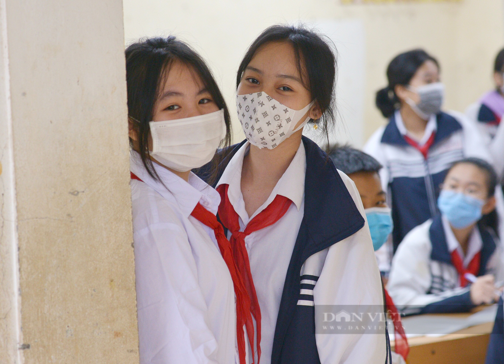 Những khu vực ở Hà Nội cho học sinh đi học lại từ ngày 22/11 - Ảnh 1.