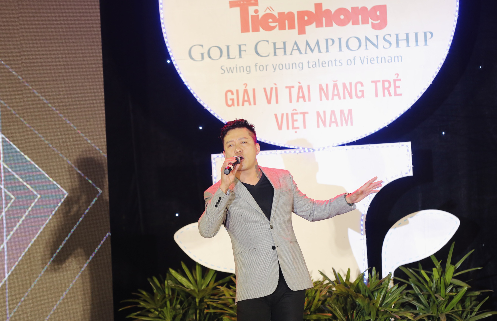 Golfer 14 tuổi Nguyễn Anh Minh nói gì khi vô địch Tiền Phong Golf Championship 2021? - Ảnh 4.