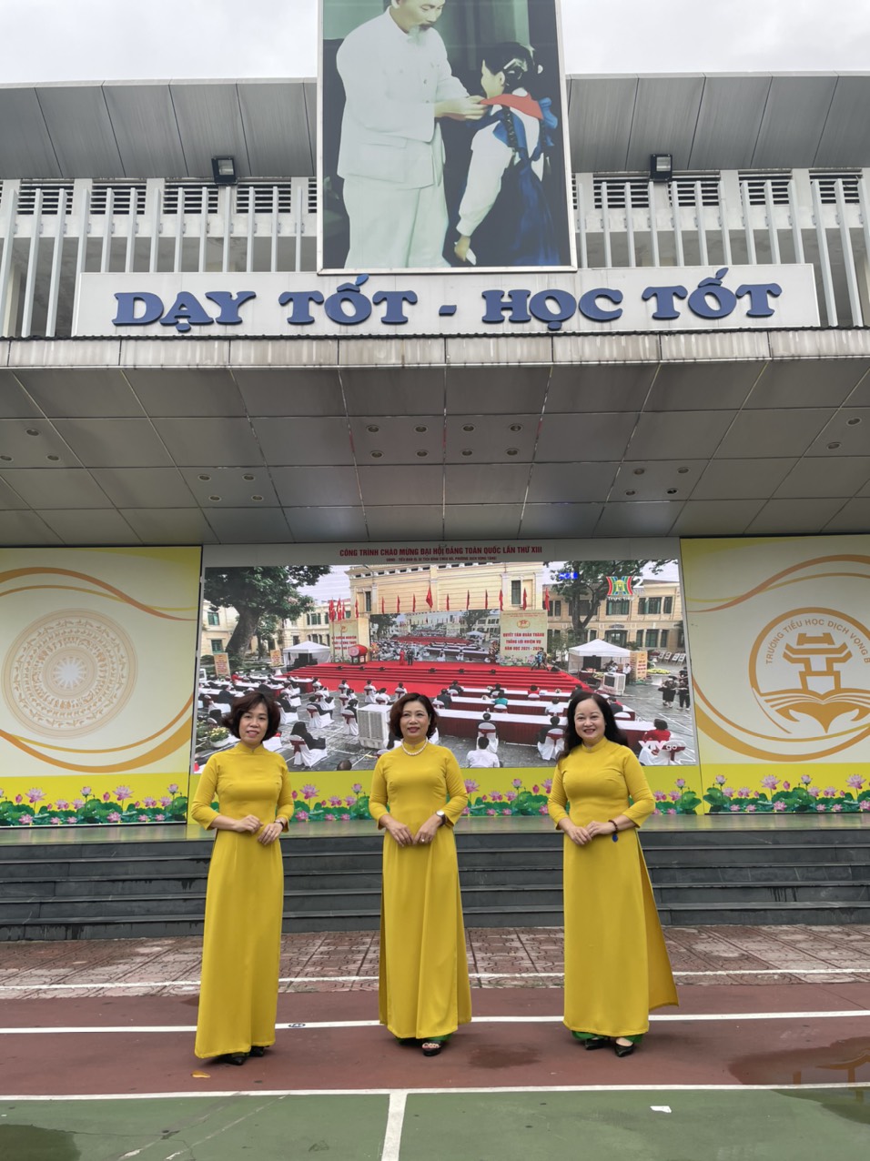 Kỷ niệm 63 năm ngày Hiến chương Nhà giáo Việt Nam: Nơi cất giữ ấu thơ và hy vọng - Ảnh 3.