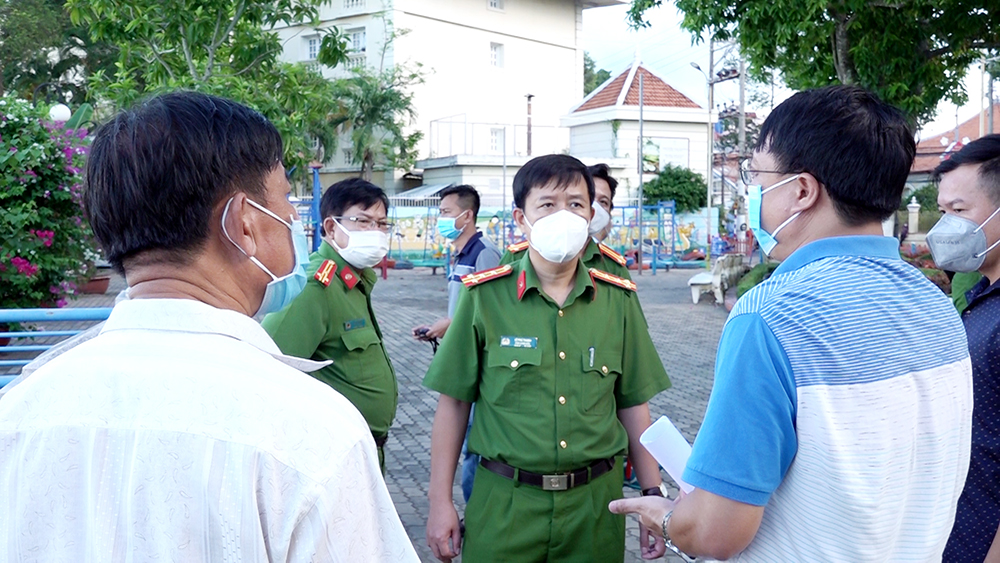 An Giang: Sát hại con riêng của vợ rồi đem chôn xác phi tang - Ảnh 2.