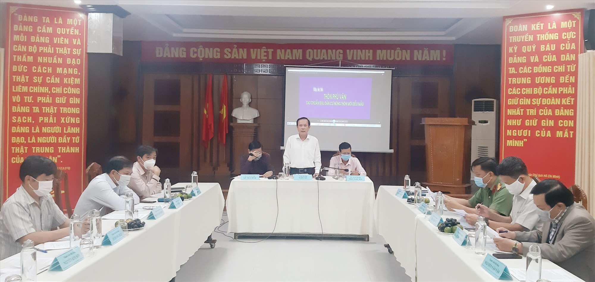 Quảng Nam: Hơn 2,1 tỷ đồng trao thưởng dành cho cuộc thi khu dân cư nông thôn mới kiểu mẫu - Ảnh 2.