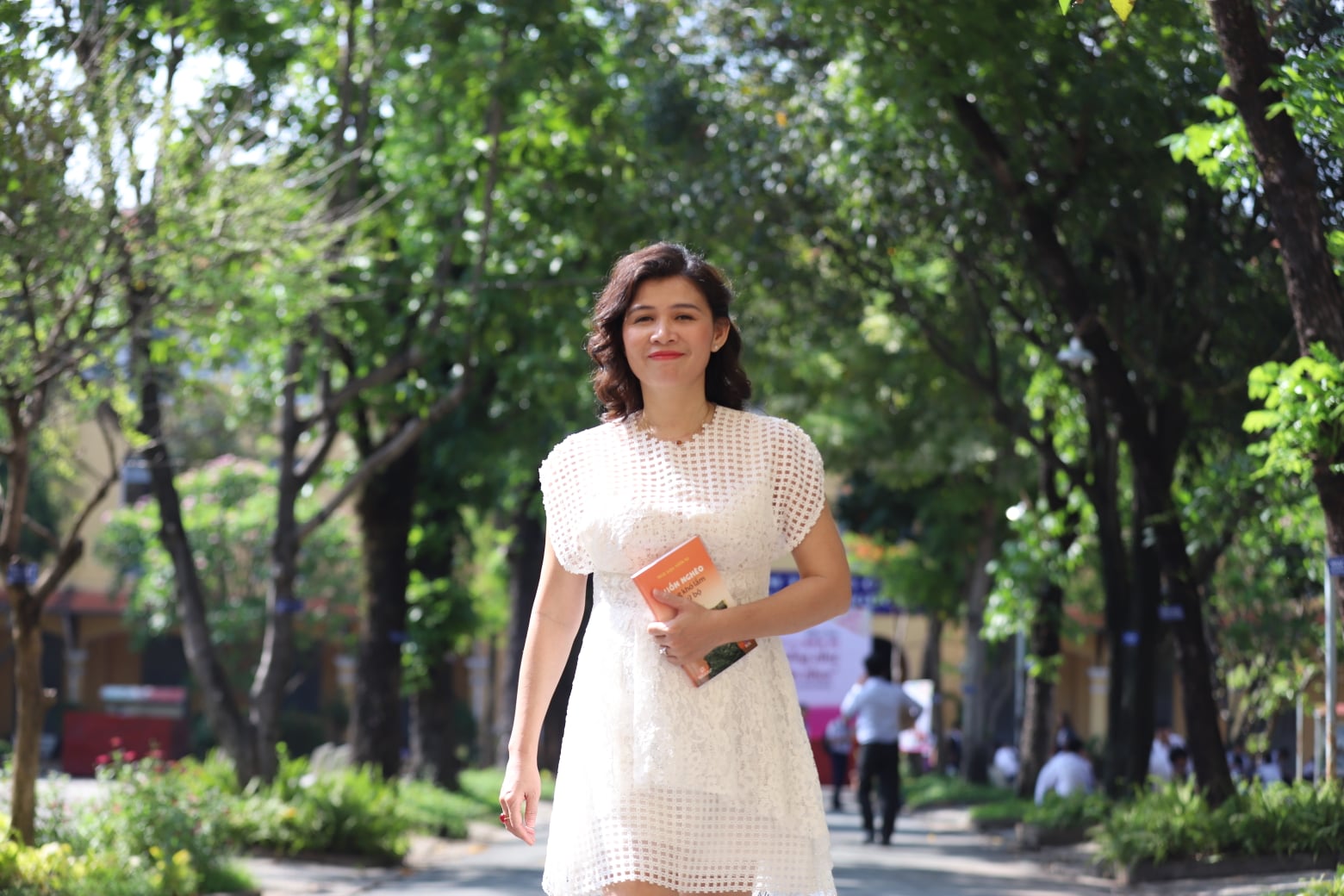 Nóng: Nhà báo Hàn Ni gửi đơn trình báo khẩn cấp về việc bà Nguyễn Phương Hằng đe doạ tước đoạt tính mạng - Ảnh 1.