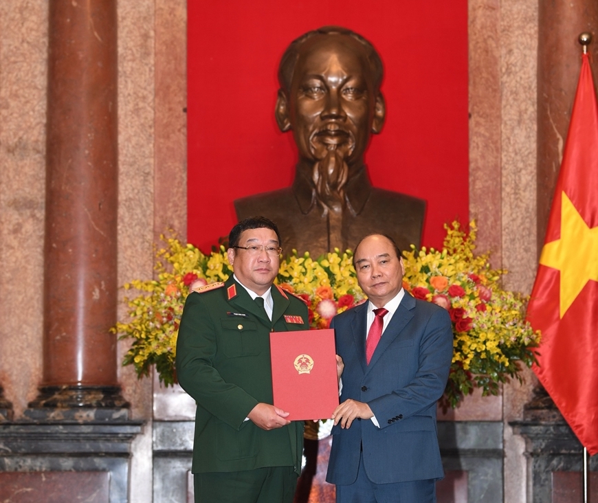 Thứ trưởng Bộ Quốc phòng Phạm Hoài Nam được thăng hàm Thượng tướng trước thời hạn - Ảnh 1.
