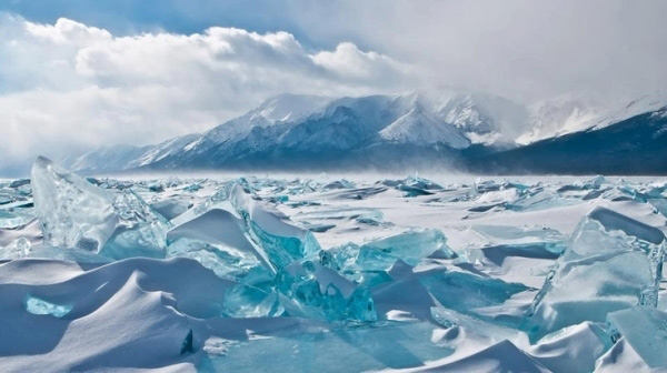 Bí ẩn về hồ Baikal: Ngâm mình ở 5 độ C để được... bất tử - Ảnh 5.