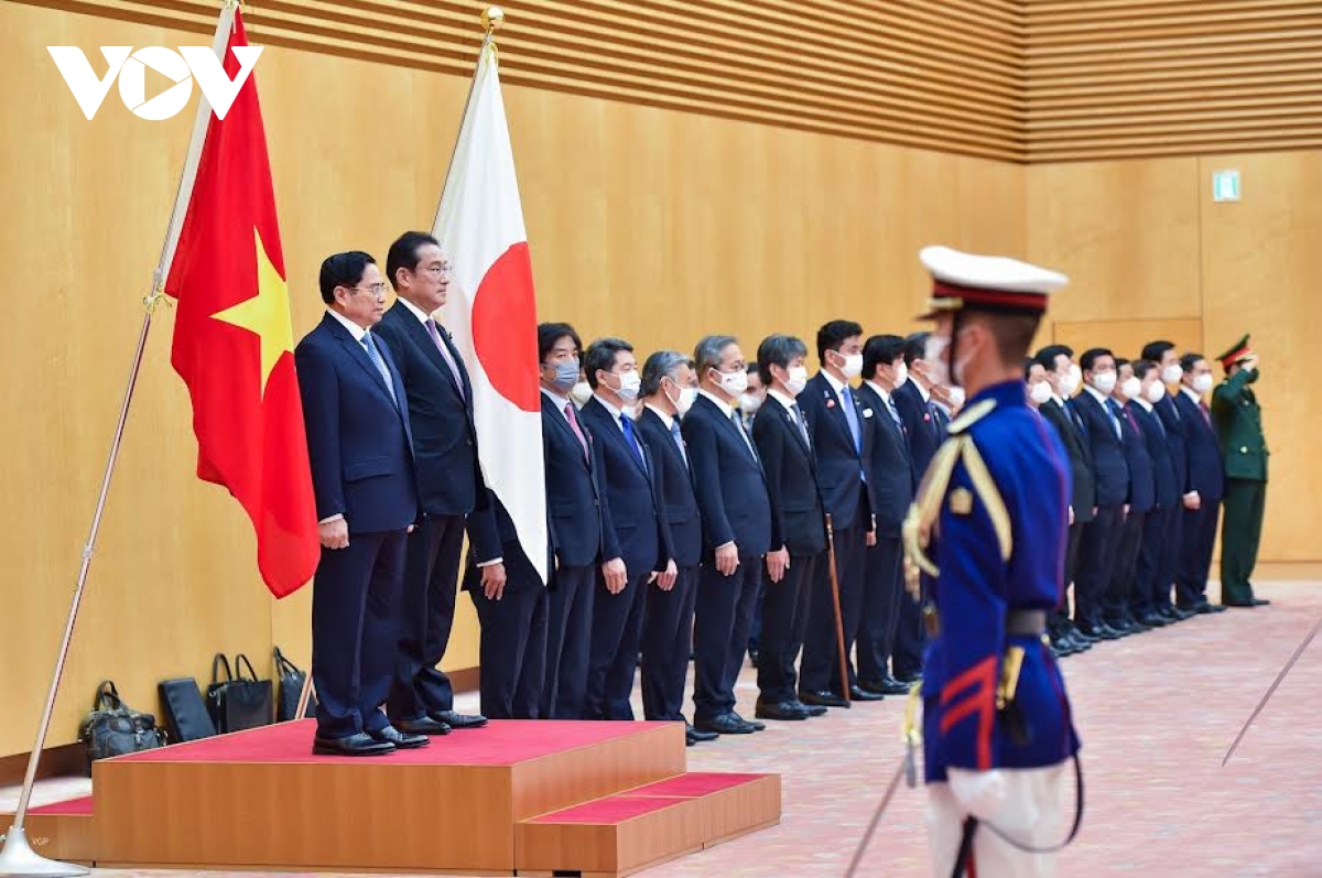 Lễ đón chính thức Thủ tướng Chính phủ Phạm Minh Chính thăm Nhật Bản - Ảnh 3.