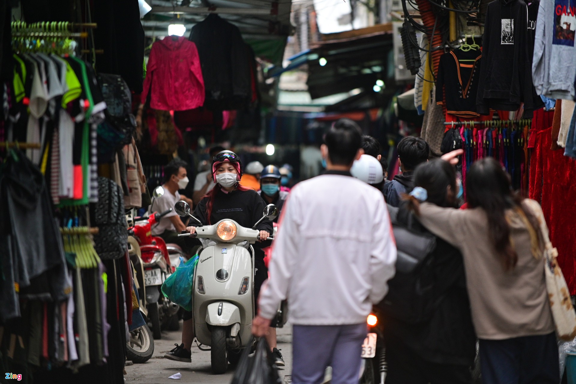 Bỏ sỉ đầm Quảng Châu giá rẻ, uy tín tại Hà Nội - Nguồn hàng thời trang  quảng châu