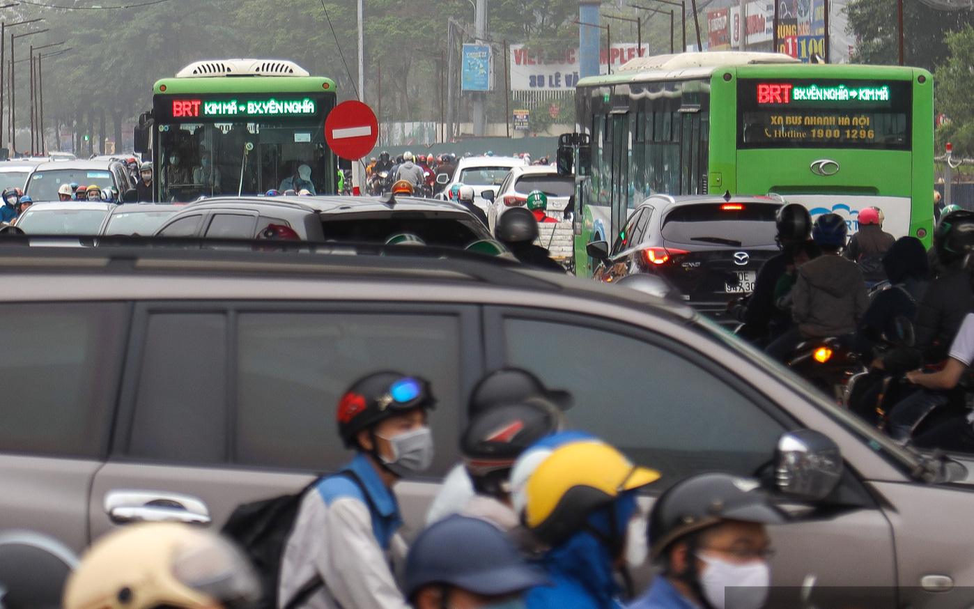 Hà Nội tiếp tục duy trì hay dừng buýt nhanh BRT Yên Nghĩa - Kim Mã?