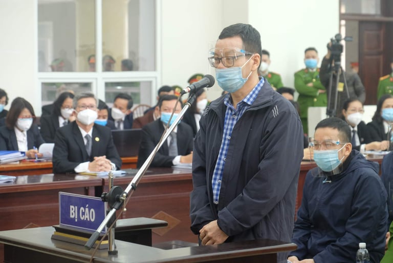 Mức án bất ngờ cựu Phó Tổng VEC Nguyễn Mạnh Hùng bị đề nghị - Ảnh 1.