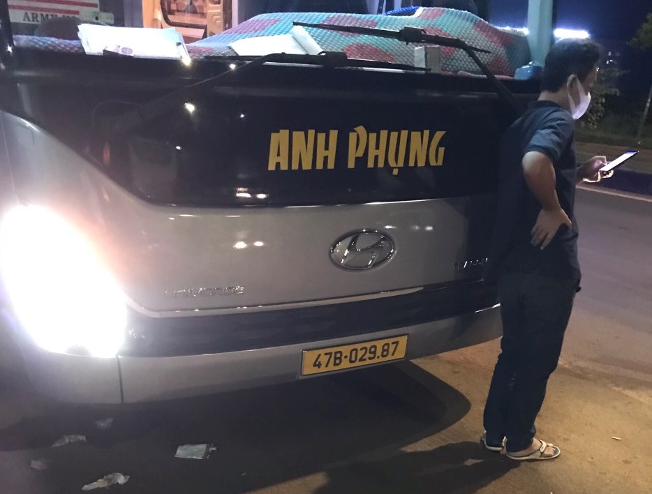 Đắk Lắk: Trên xe có người dương tính với SARS-CoV-2 tài xế vẫn tiếp tục chở người vào TP.HCM  - Ảnh 1.