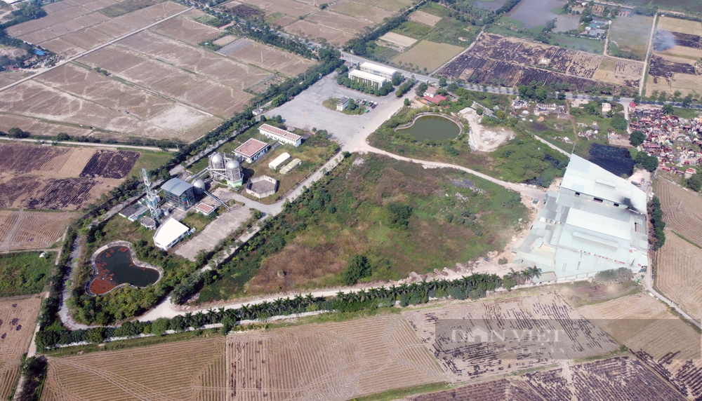 Toàn cảnh nhà máy đốt rác gần 800 tỷ đồng để hoang nhiều năm ở Hà Nội - Ảnh 4.